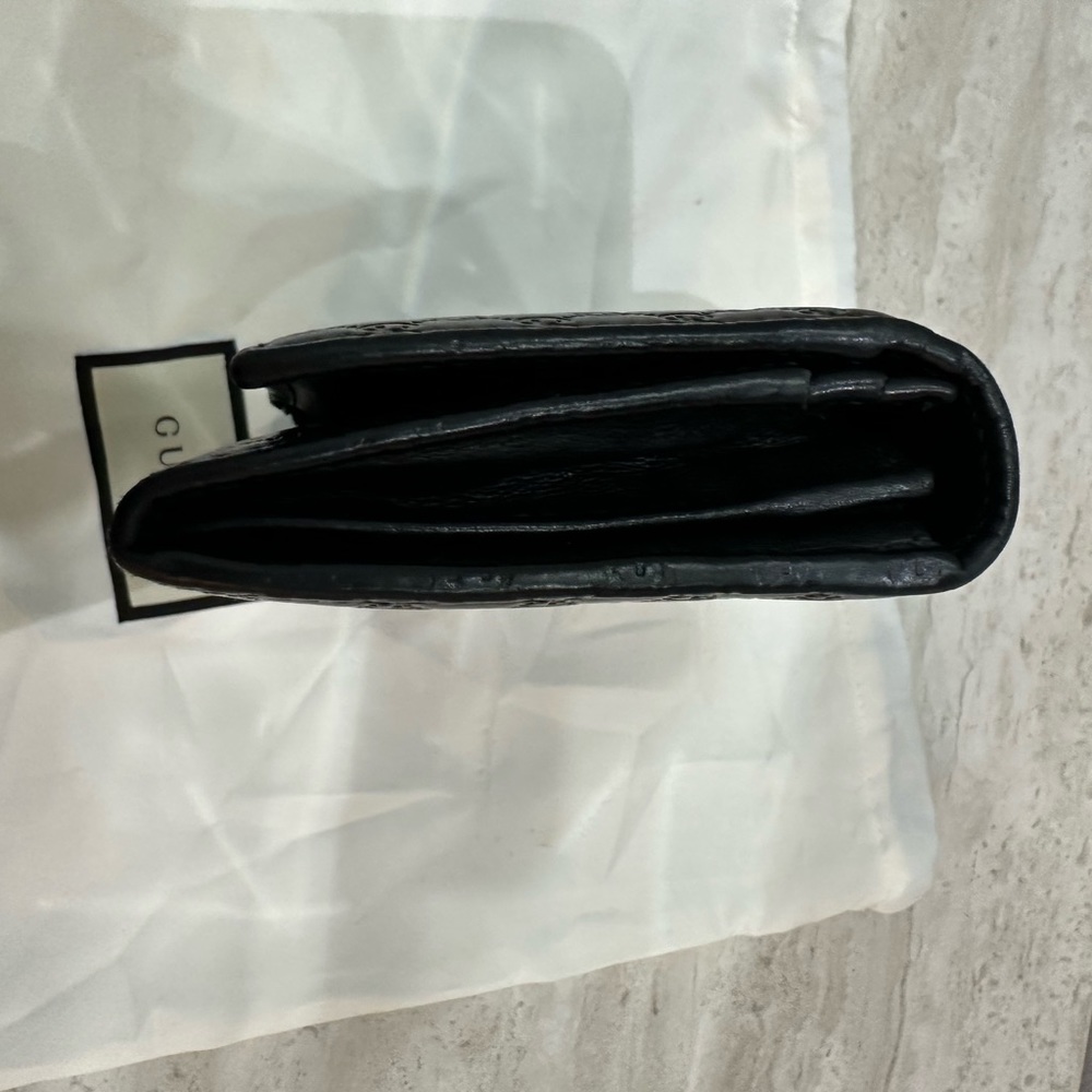 Gucci Women's Black Microguccissima Authentic - Picture 5 of 11